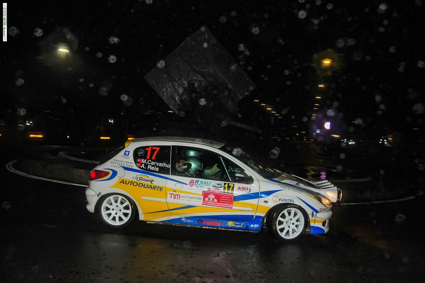 Miguel Carvalho / António Reis em Peugeot 206 GTI 1.6